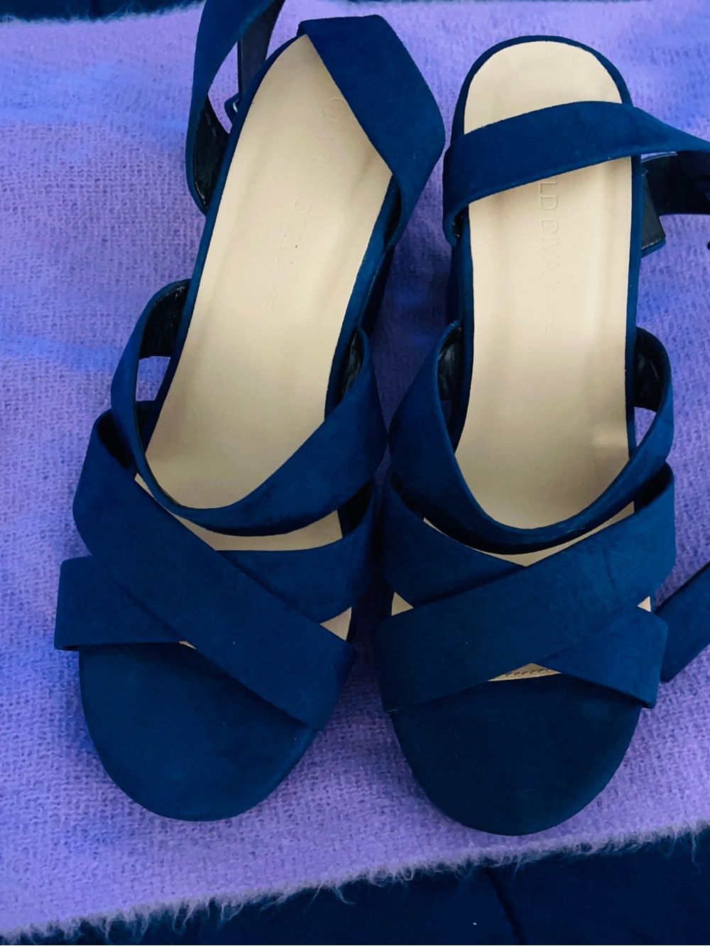 NWOT Wild Diva Navy Strappy Block Heel Sandals